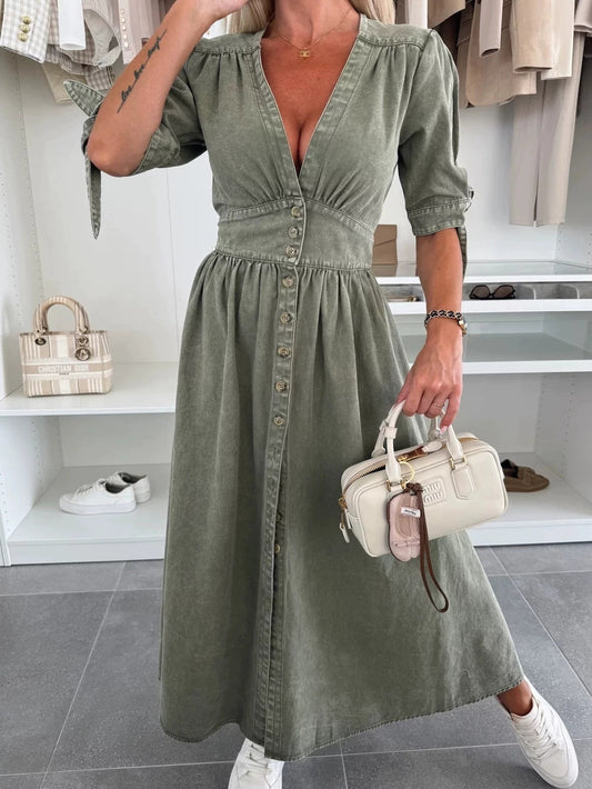 Julia|Robe Décolleté en Denim Chic